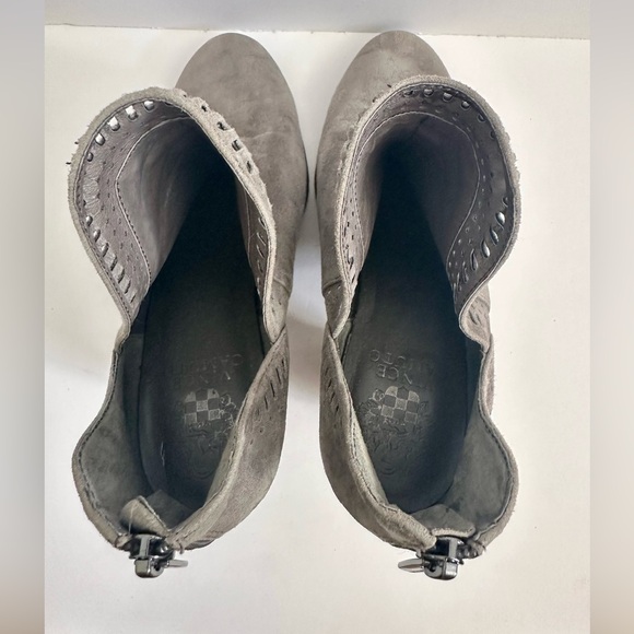 Vince Camuto gray suede booties. - Picture 4 of 5